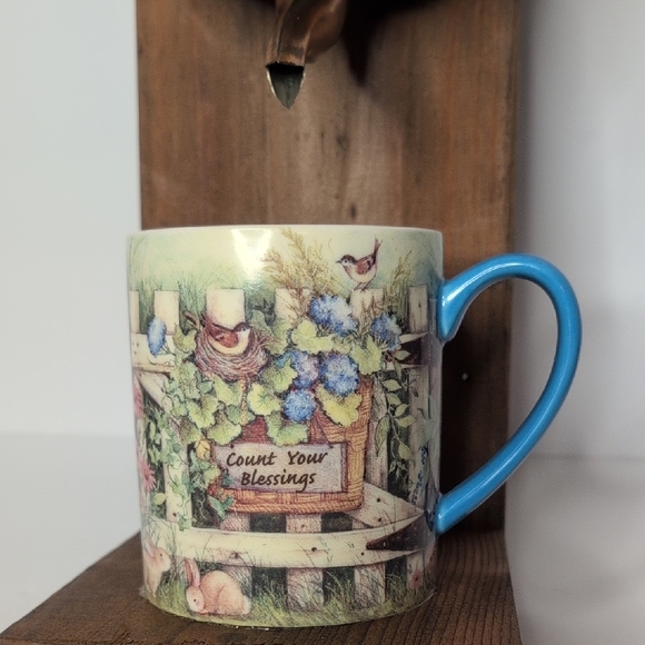 Rustic Wooden Handmade Bird Feeder Copper Birds - Picture 3 of 16